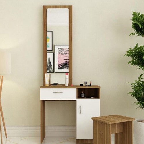 Mirror Dressing table in golapar